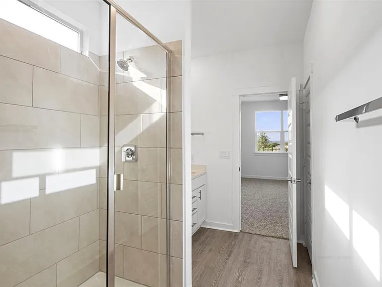 7911 Linda Michelle Ln — Photo 19
