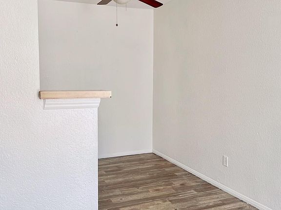 3rd image of 18202 N CAVE CREEK Road #229