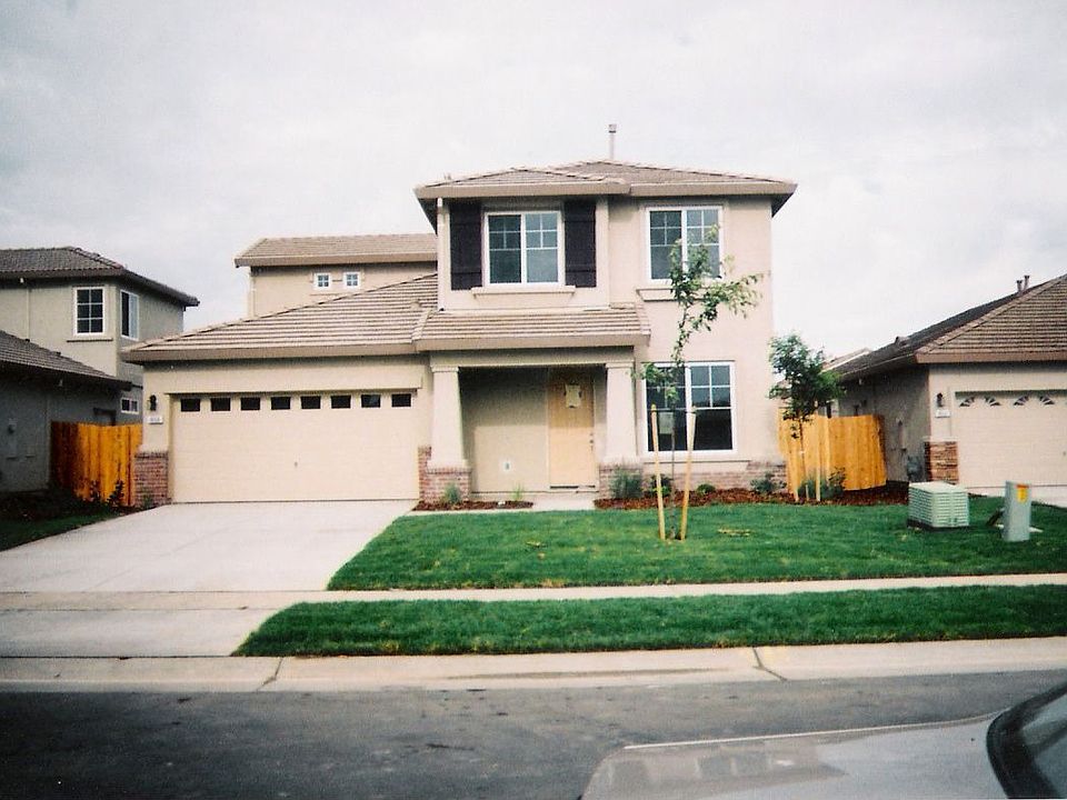 8656 Melville Dr