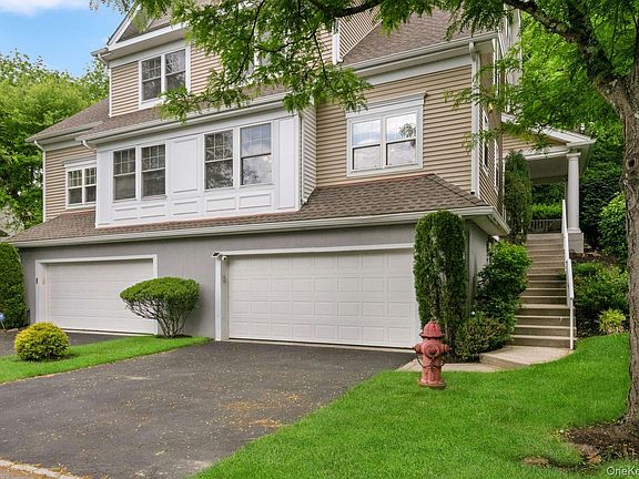 2nd image of 81 Hillcrest Lane