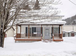 22 Mill St, Ellicottville, NY 14731