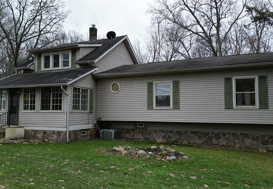 600 Woodland St SW, Hartville, OH 44632 Zillow