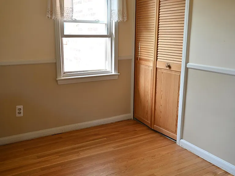 1409 Catalpa Dr #1 — Photo 14