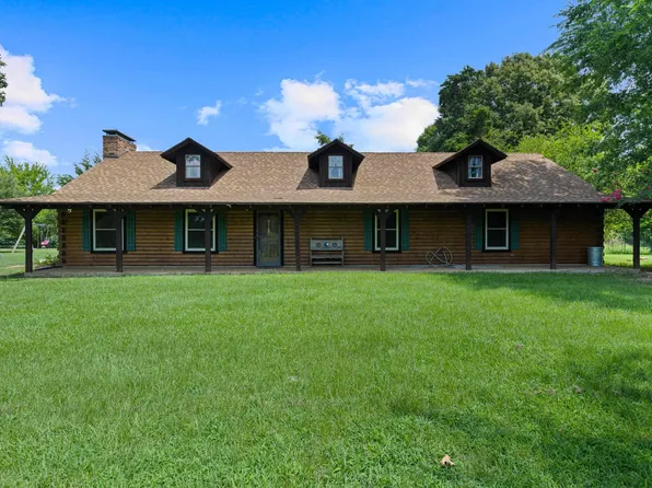 395 Bolding Rd, Marshall, TX 75670