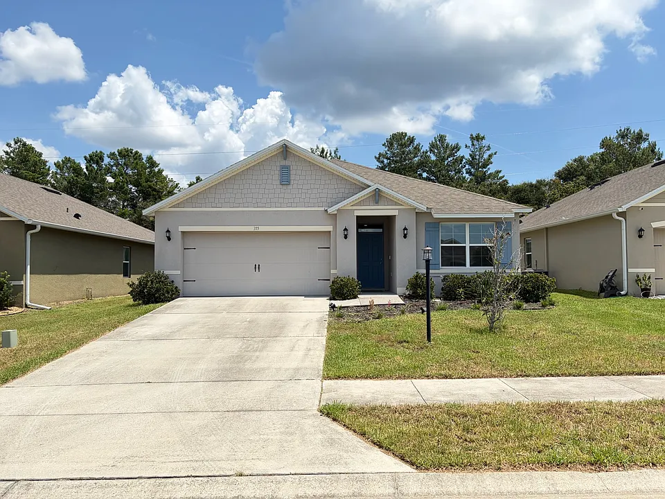 375 Spruce Pine Dr