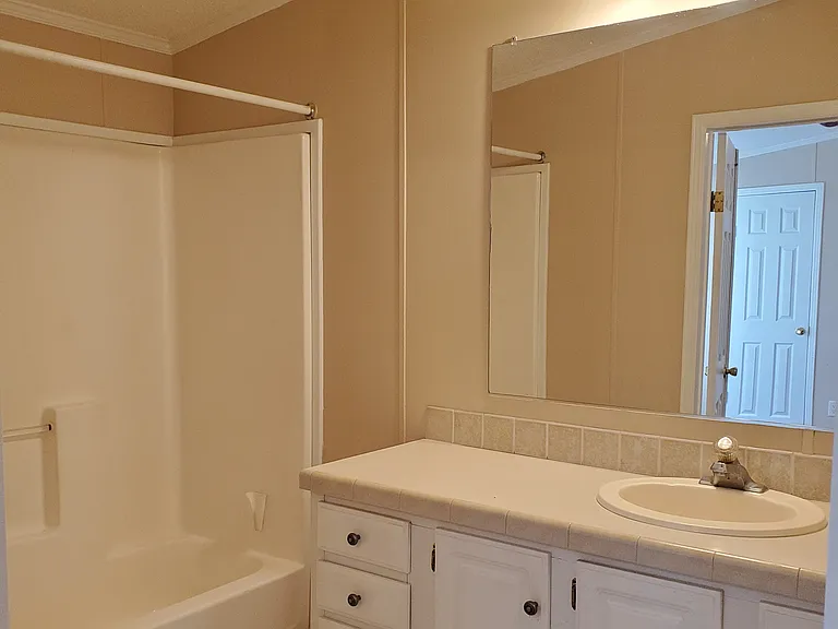 406 Belview Rd — Photo 12
