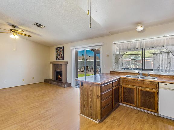 5th image of 10926 W Turney Ave