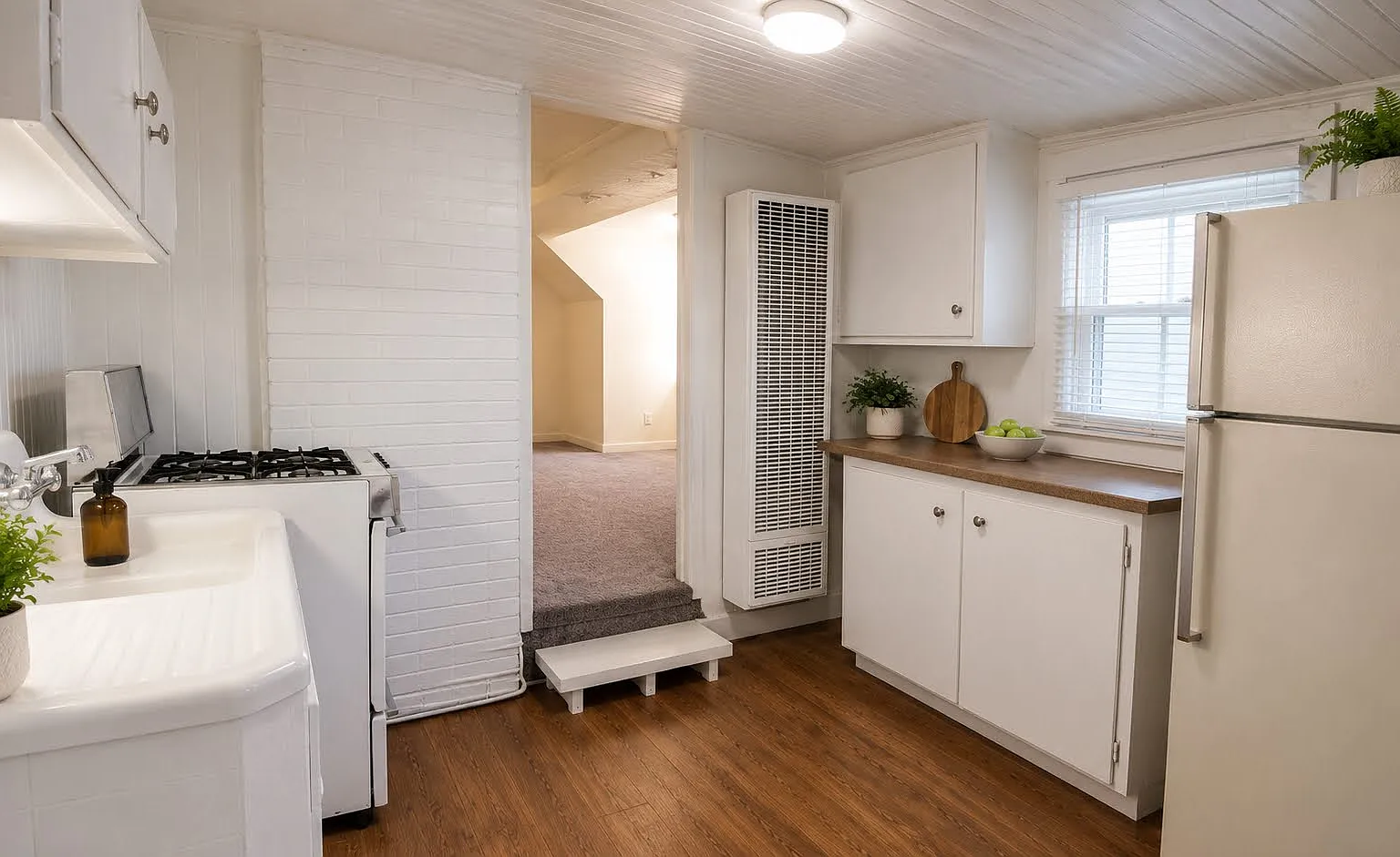 1 bed, 1095 sqft, $1,095 — Photo 4