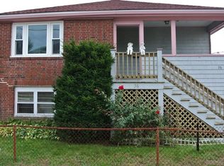 36 C St, Hull, MA 02045