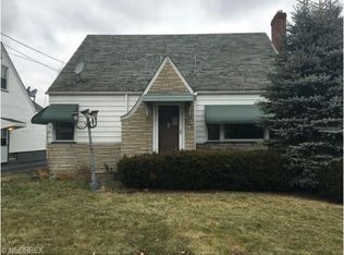 191 E Wilson St, Struthers, OH 44471