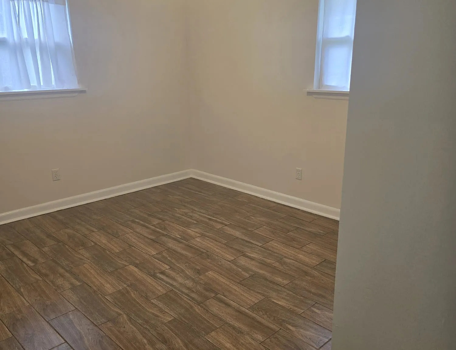 3 bed, 1326 sqft, $1,650 — Photo 4