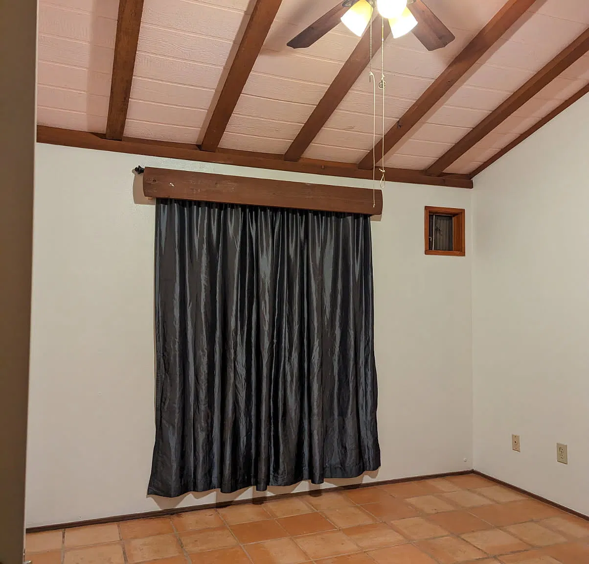 2 bed, 1000 sqft, $1,600 — Photo 4