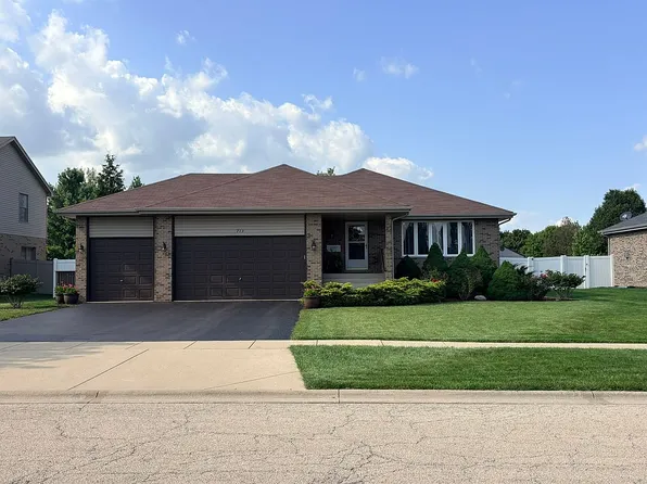 713 Peregrine Dr, New Lenox, IL 60451
