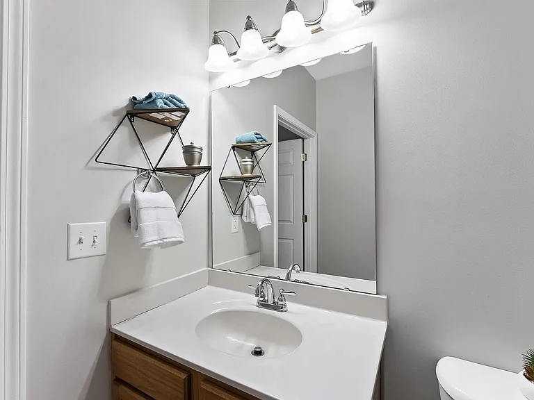 1108 Vermillion Dr — Photo 15