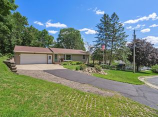 616 N 4th St, River Falls, WI 54022