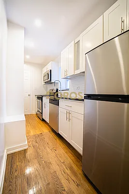 Rented by City Connections Realty | media 11