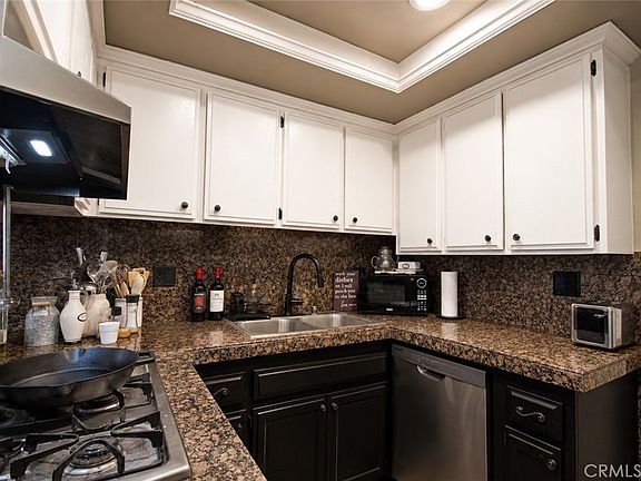 4th image of 5406 Villa Way