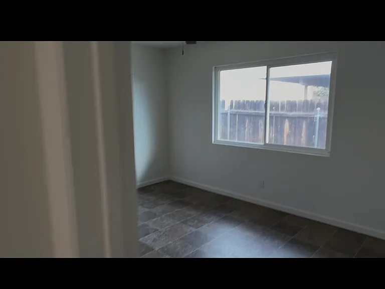 670 Lanier St — Photo 6