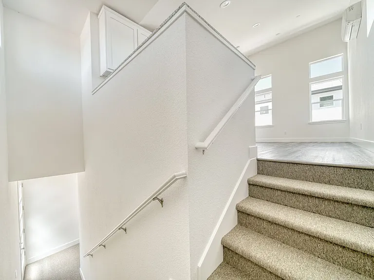1828 Notre Dame Blvd — Photo 5