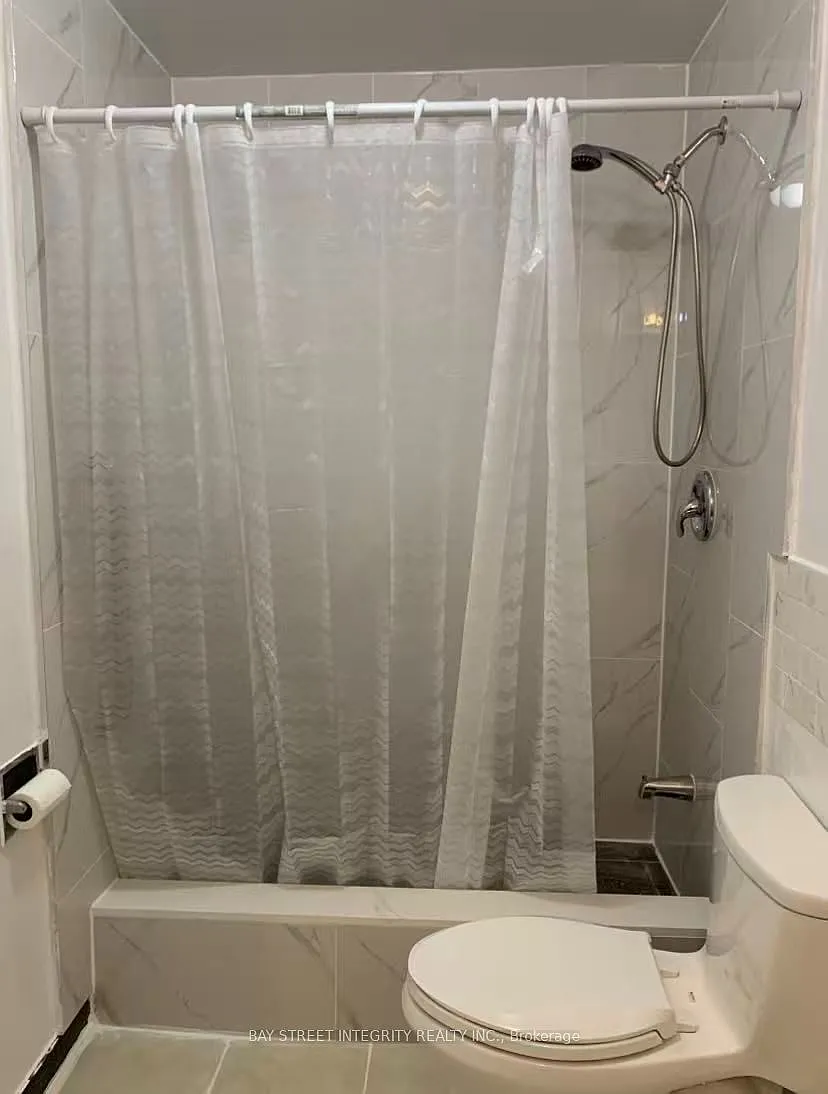 2 bed, $800 — Photo 3