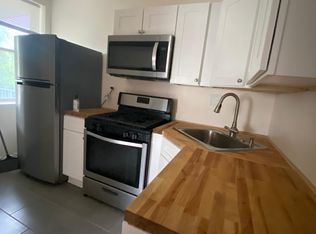 4443 W Gladys Ave APT 2, Chicago, IL 60624