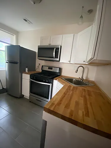 4443 W Gladys Ave #2 Photo 1