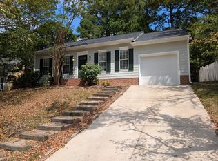 111 Saint Thomas Dr, Chapel Hill, NC 27517