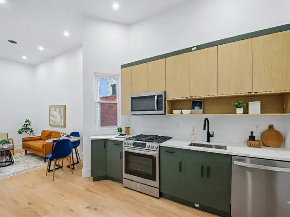 113 Lincoln Street image 1 of 17