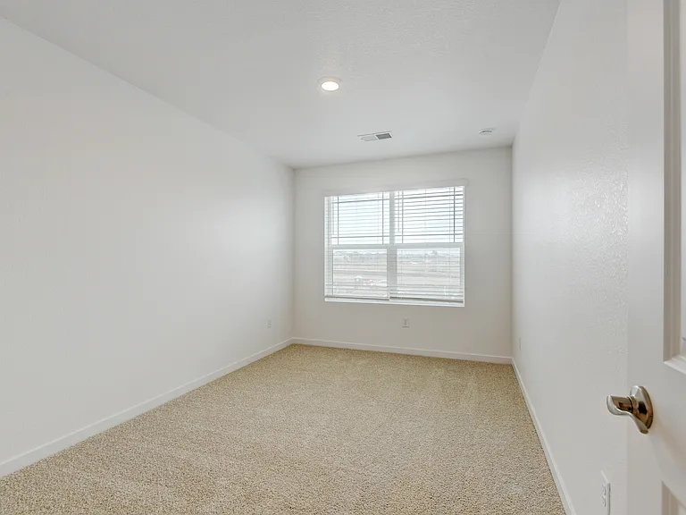 900 Andrews Crest Dr — Photo 20