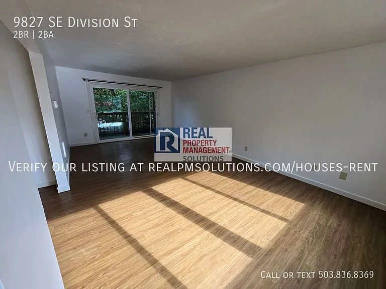 9827 SE Division St — Photo 2