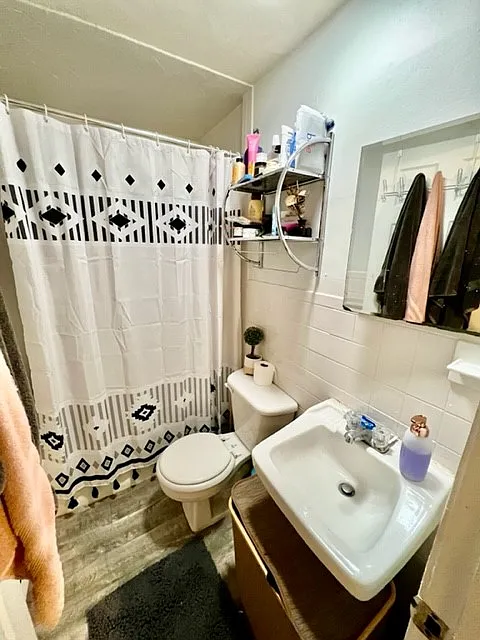 Studio, 9999 sqft, $2,300 — Photo 2