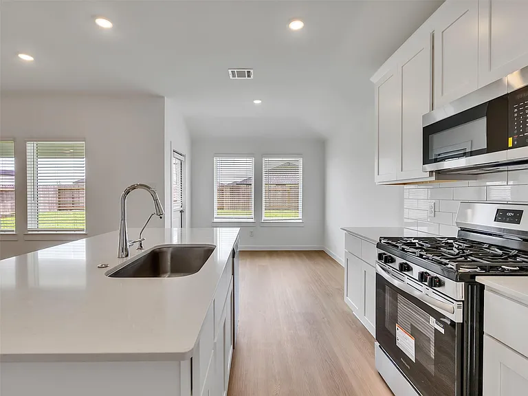 9011 Serene Haven Ln — Photo 21