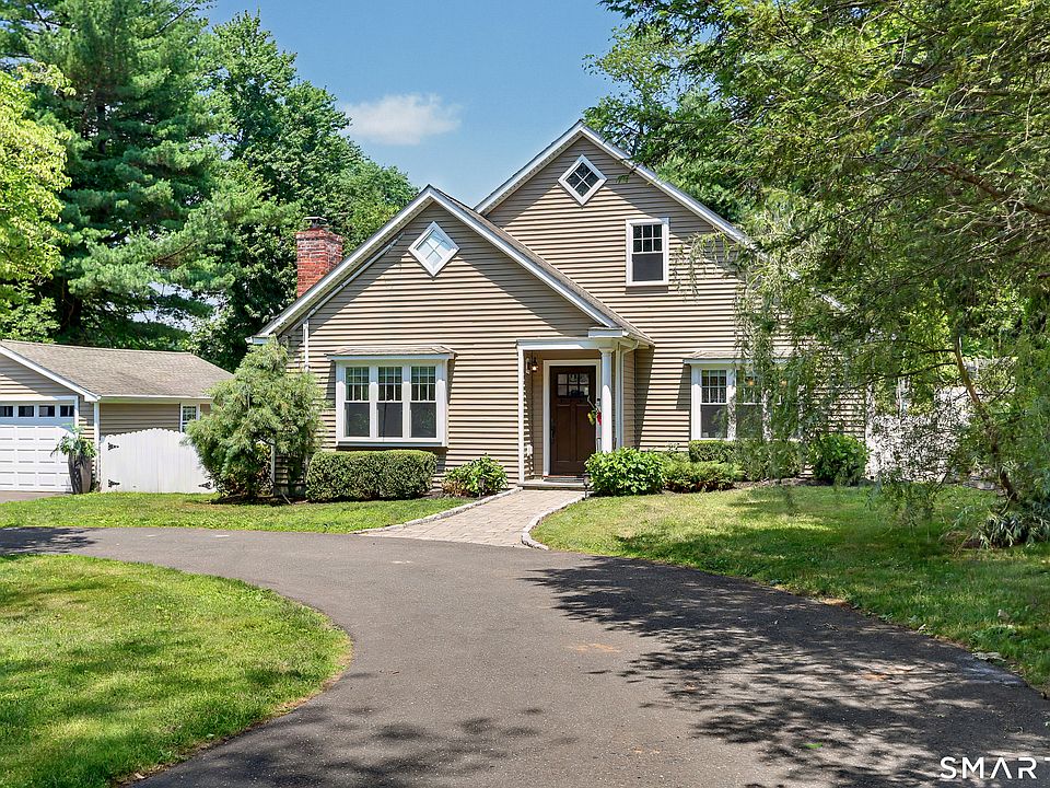 1st image of 12 Cottage Place