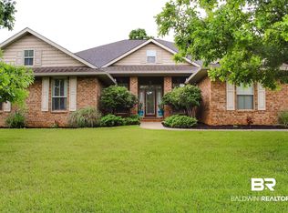 27855 Rileywood Dr, Daphne, AL 36526