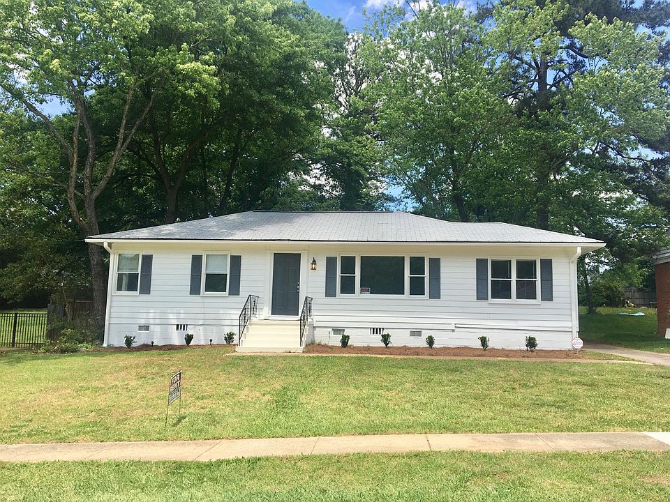 1st image of 661 Burbank Cir SE