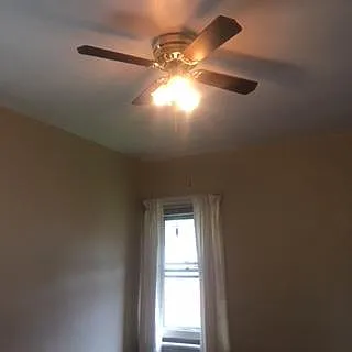Bedroom with ceiling fan