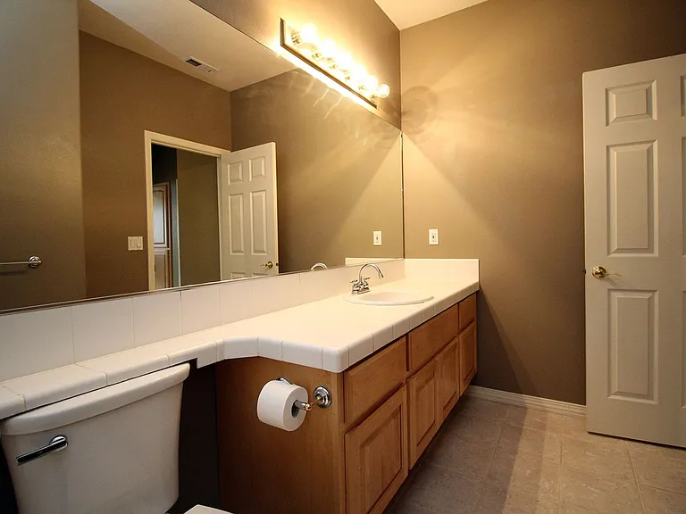 5187 NW Skycrest Pkwy — Photo 25