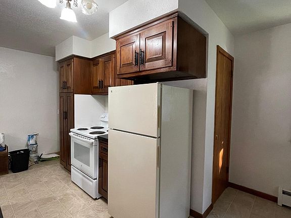 5th image of 1415 Lucia Ave