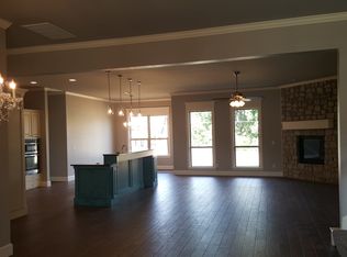 6209 Green Meadow Ln, Oklahoma City, OK 73132