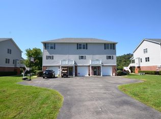 65 Governor St UNIT 4B, Ripley, OH 45167