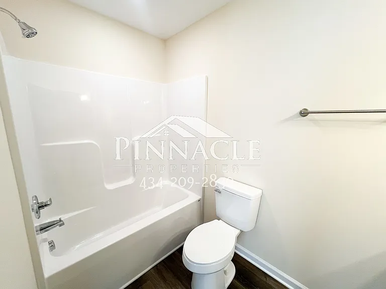 2305 Tazewell Ave #B — Photo 22