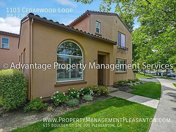 2nd image of 1103 Cedarwood Loop