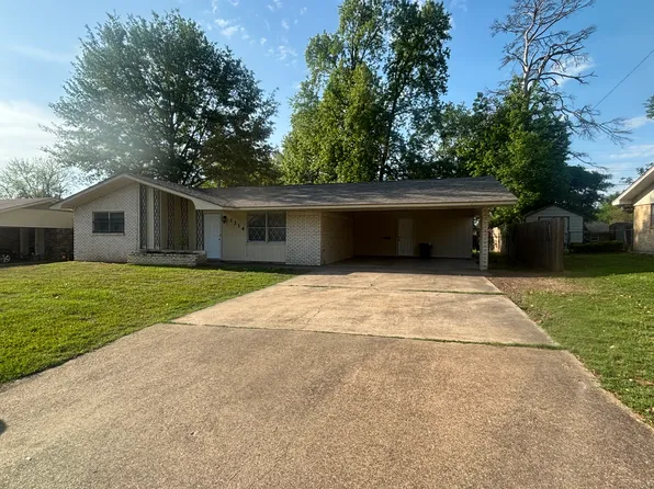 1314 E 31st St, Texarkana, AR 71854
