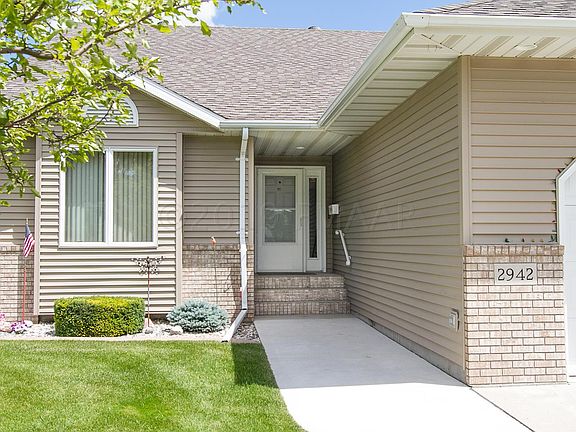 2nd image of 2942 Eagle Dr