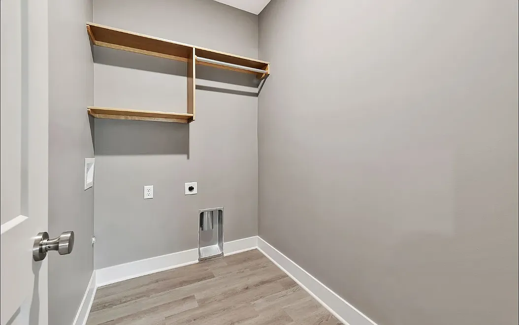 3 bed, 1440 sqft, $2,095 — Photo 1