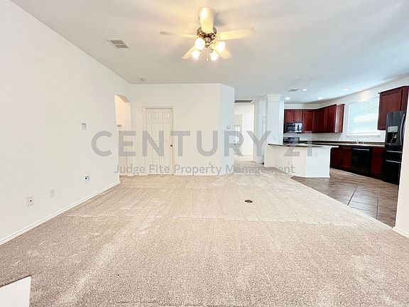 3rd image of 15465 Adlong Dr