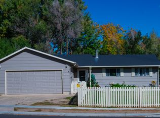 618 Sequoia Dr, Colorado Springs, CO 80910