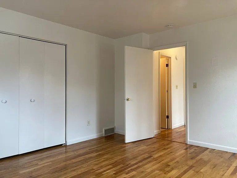 6490-6492 Barnacle Ct — Photo 6