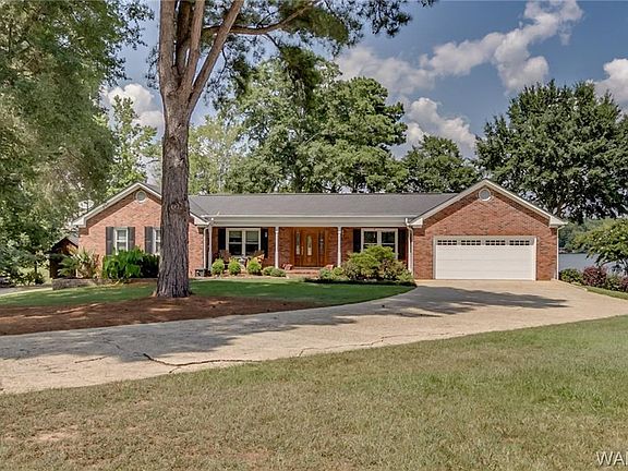 2nd image of 12119 Lakeview Manor Dr
