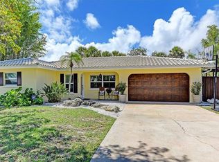 150 Lychee Rd, Nokomis, FL 34275